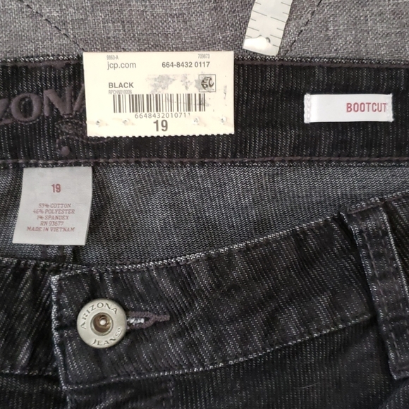 ARIZONA JEAN CO Corduroy Pants juniors 19 - Picture 9 of 9